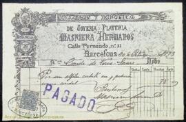 Justificants de compres i comptes de despeses de diferents professionals per feines fetes a les p...